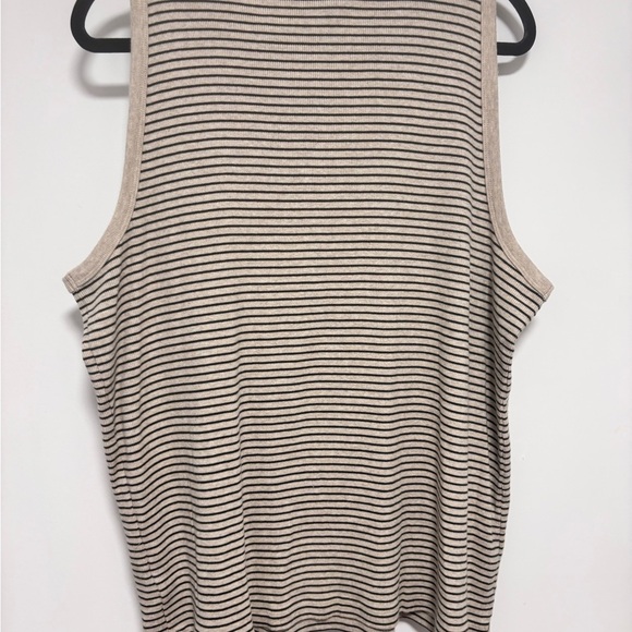 Polo by Ralph Lauren Tan Sleeveless Ribbed Tank Top - Picture 2 of 4